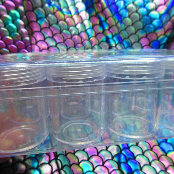12 Compartments Bead Clear Storage Case - Picture 2 of 6